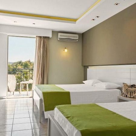 Margarita Hotel Лаганас Экстерьер фото