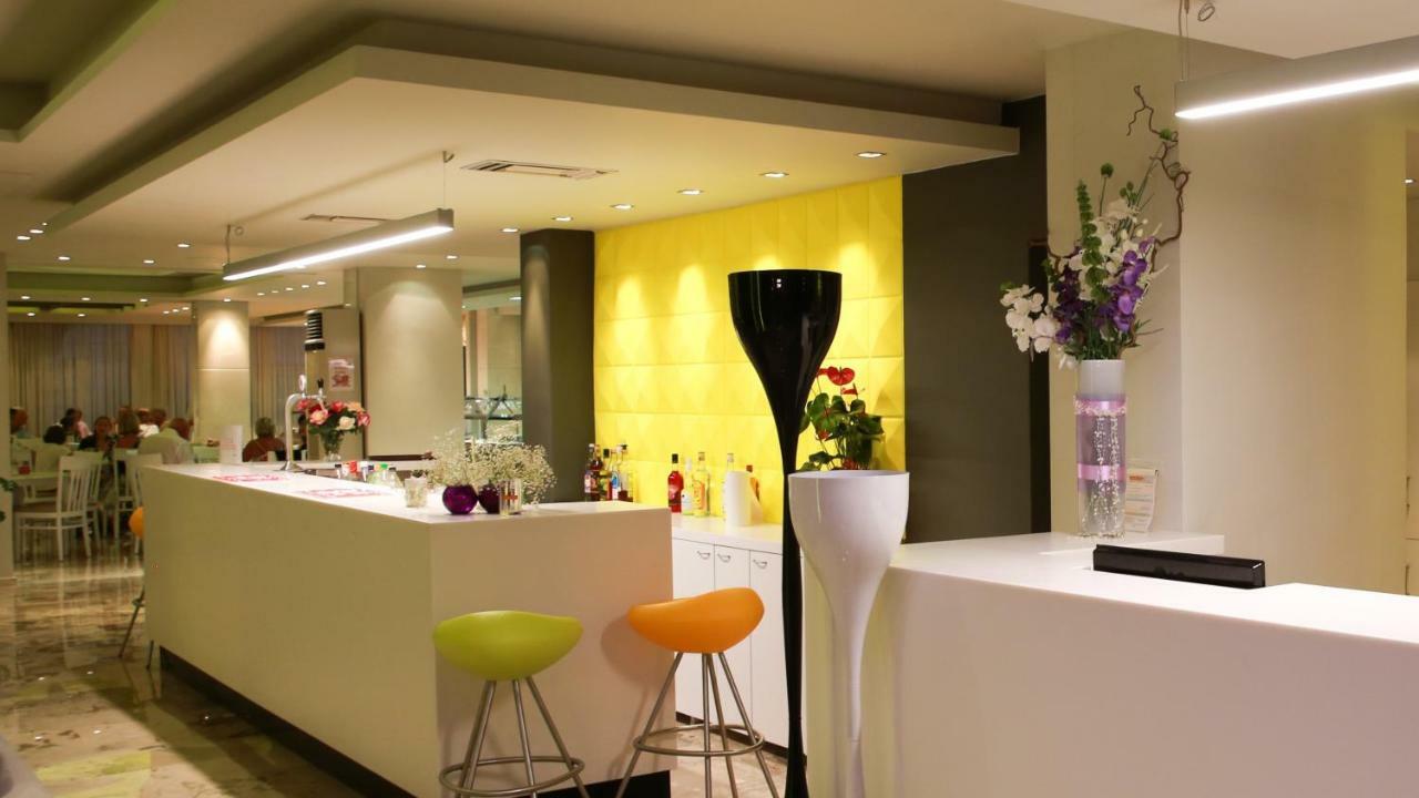 Margarita Hotel Лаганас Экстерьер фото