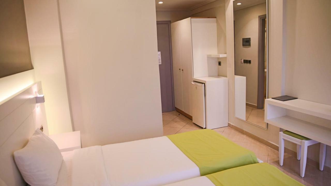 Margarita Hotel Лаганас Экстерьер фото