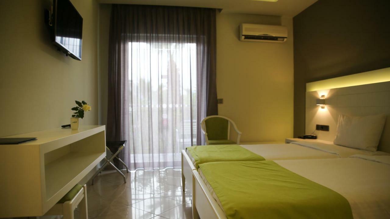 Margarita Hotel Лаганас Экстерьер фото